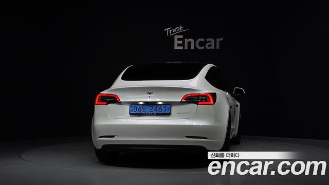 Tesla Model 3 2022 — photo 4