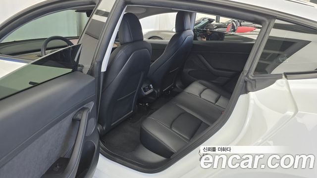 Tesla Model 3 2022 — photo 17