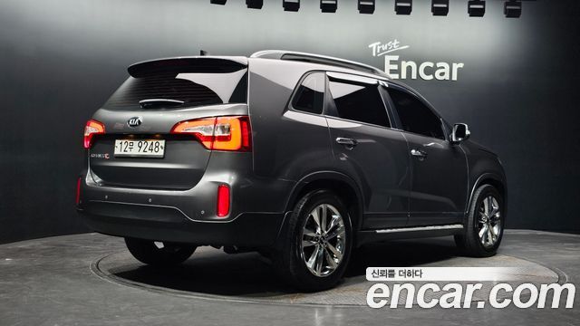 Kia Sorento 2014 — photo 2