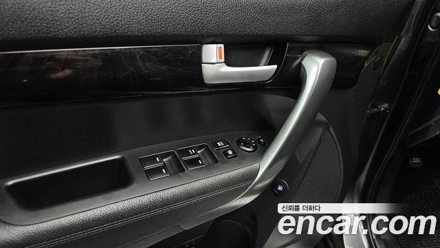 Kia Sorento 2014 — photo 31