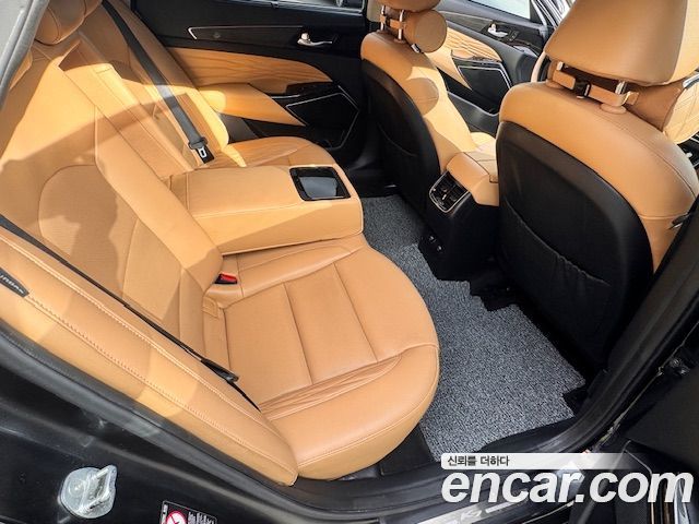 Kia K7 2020 — photo 11