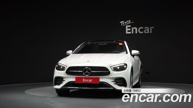 Mercedes-Benz E-Class 2023 — photo 3
