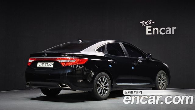 Hyundai Grandeur 2012 — photo 2