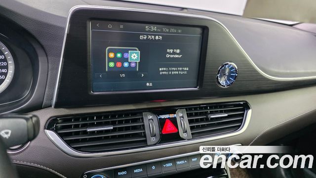 Hyundai Grandeur 2018 — photo 20