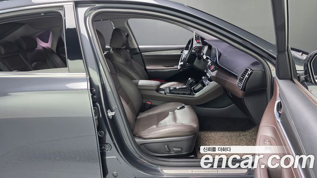 Hyundai Grandeur 2018 — photo 16
