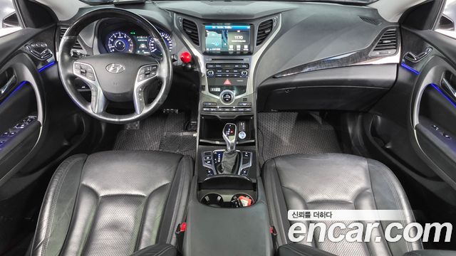 Hyundai Grandeur 2016 — photo 10