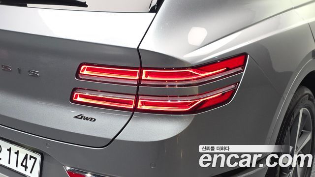 Genesis GV80 2024 — photo 9