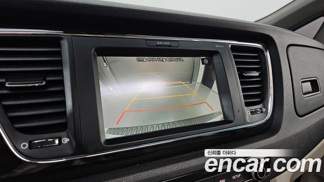Kia Canival 2019 — photo 15