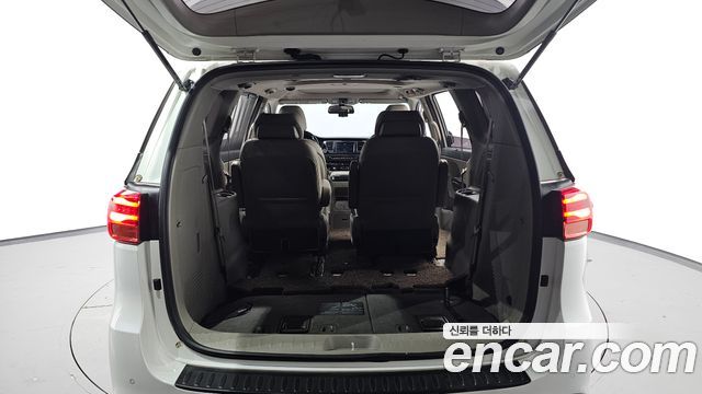 Kia Canival 2019 — photo 20