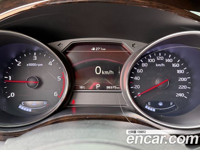Kia Canival 2019 — photo 7