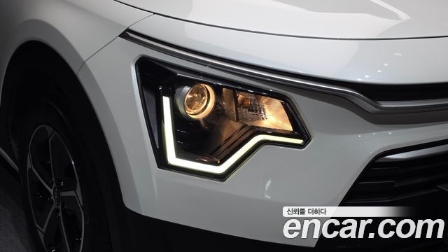 Kia Niro 2022 — photo 8