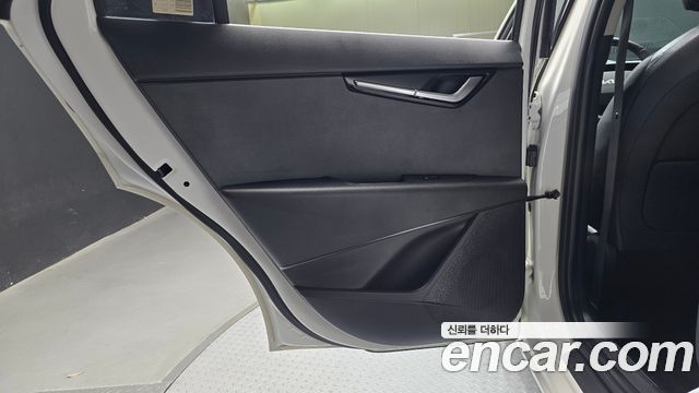 Kia Niro 2022 — photo 15