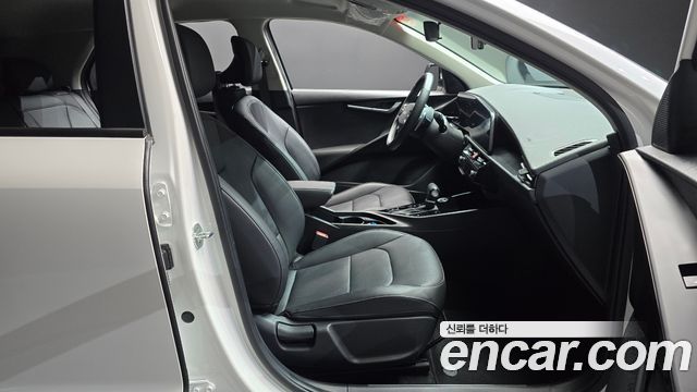 Kia Niro 2022 — photo 16