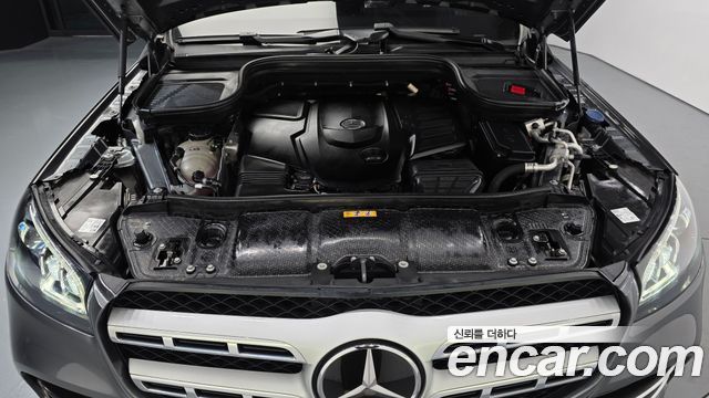 Mercedes-Benz GLS-Class 2021 — photo 6