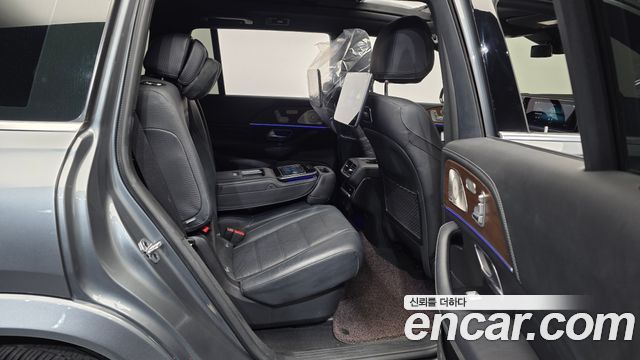 Mercedes-Benz GLS-Class 2021 — photo 18