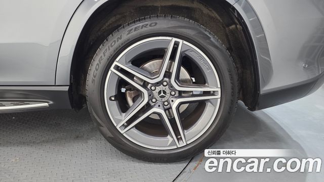 Mercedes-Benz GLS-Class 2021 — photo 7
