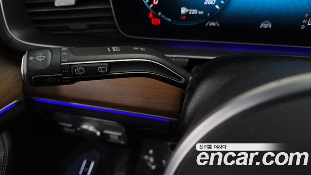 Mercedes-Benz GLS-Class 2021 — photo 34