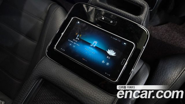 Mercedes-Benz GLS-Class 2021 — photo 35