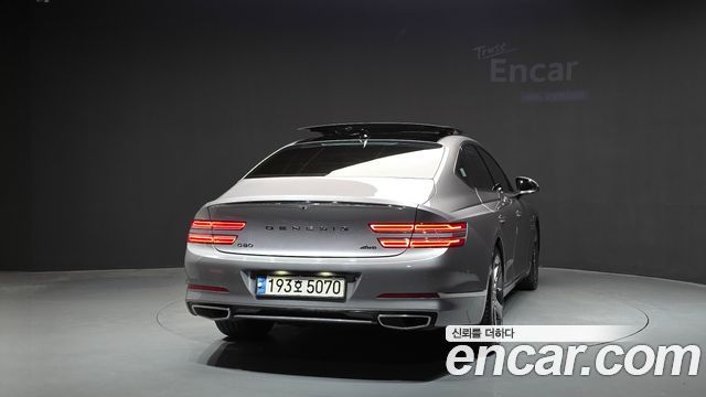 Genesis G80 2022 — photo 4