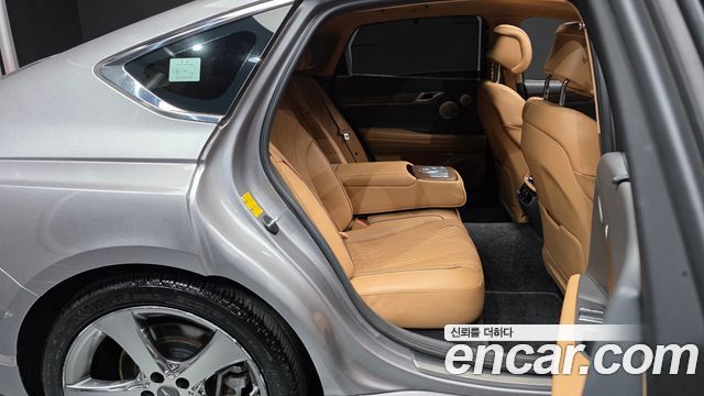 Genesis G80 2022 — photo 12