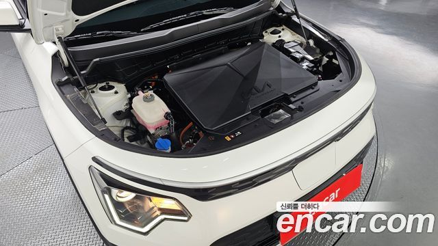 Kia Niro 2023 — photo 6
