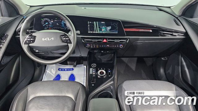 Kia Niro 2023 — photo 10