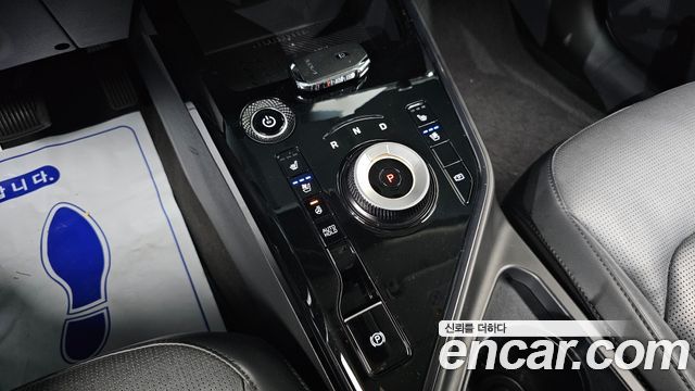 Kia Niro 2023 — photo 12