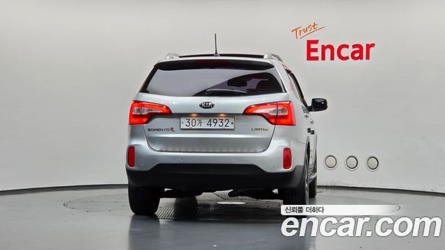 Kia Sorento 2013 — photo 4