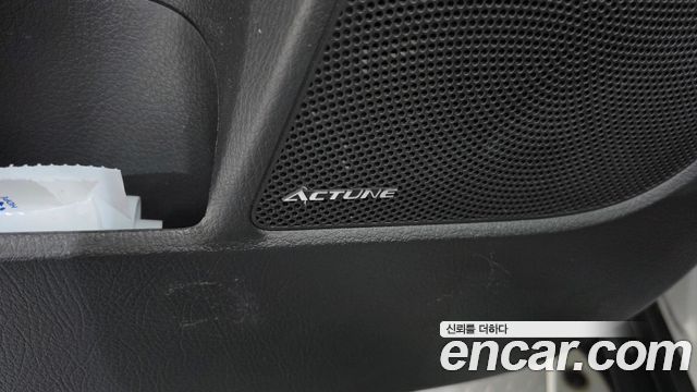 Kia Sorento 2013 — photo 32