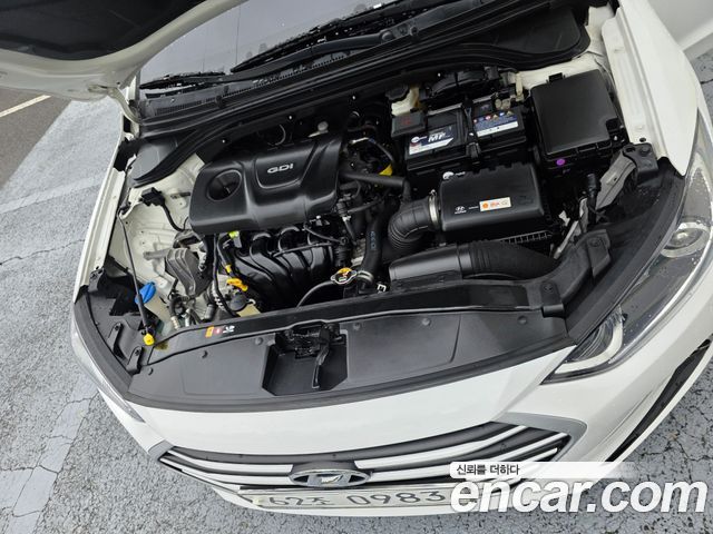 Hyundai AVANTE 2016 — photo 5
