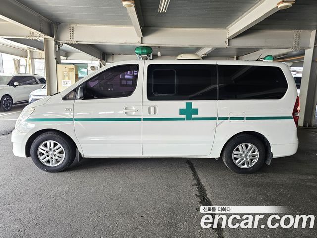 Hyundai Starex 2017 — photo 3
