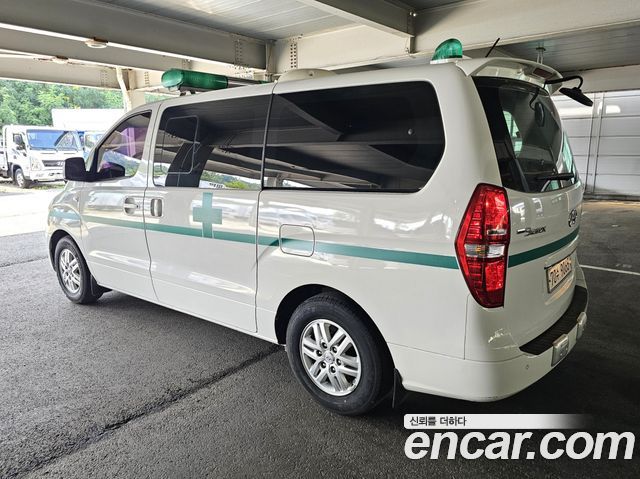 Hyundai Starex 2017 — photo 4