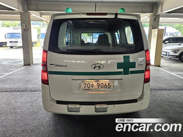 Hyundai Starex 2017 — photo 5