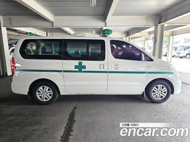 Hyundai Starex 2017 — photo 7