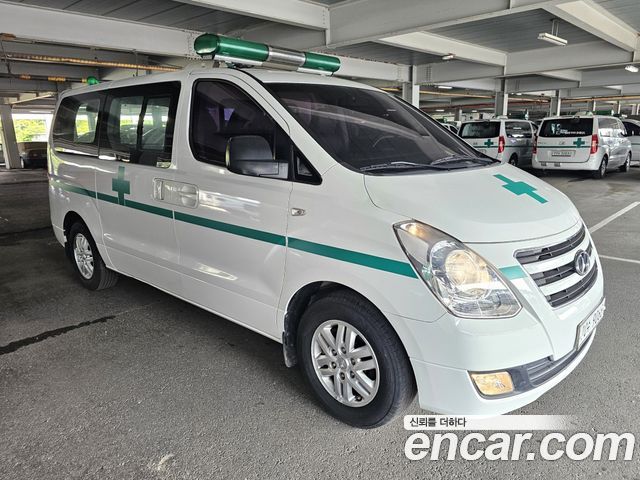 Hyundai Starex 2017 — photo 8