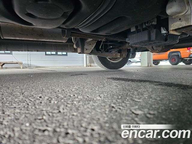 Hyundai Starex 2017 — photo 13