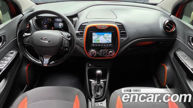Renault Korea QM3 2014 — photo 10