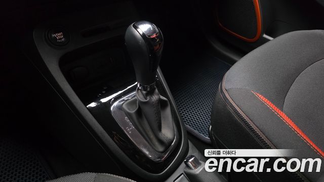 Renault Korea QM3 2014 — photo 12
