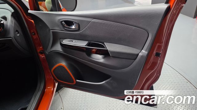 Renault Korea QM3 2014 — photo 14