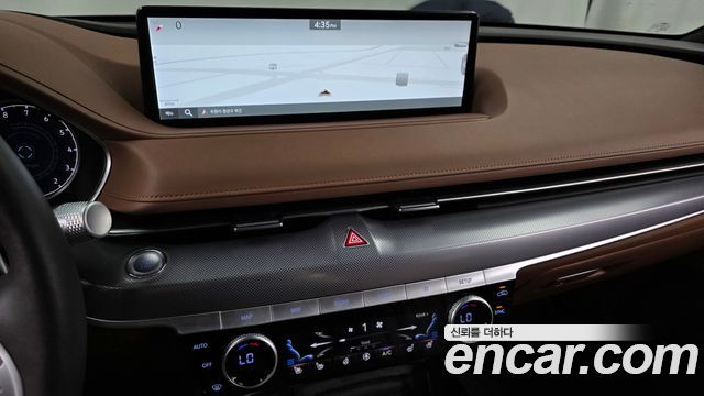 Genesis G80 2022 — photo 19