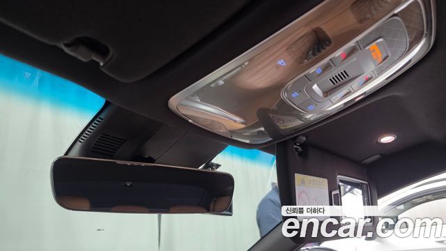 Genesis G80 2022 — photo 23