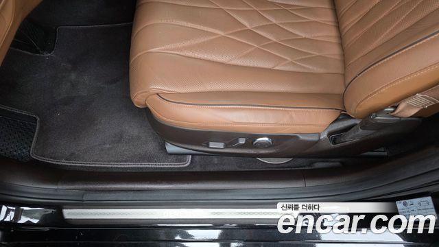 Genesis G80 2022 — photo 31