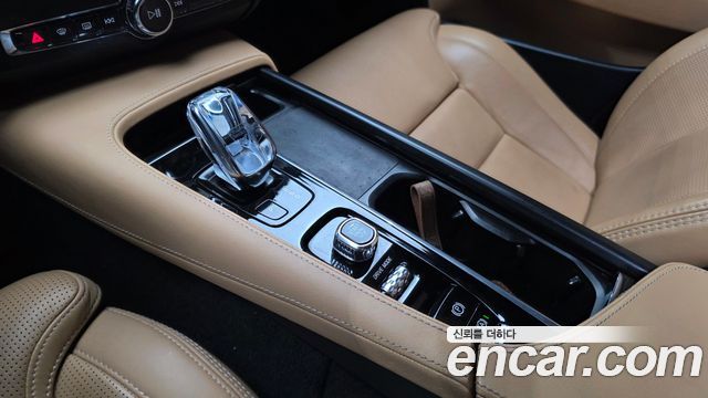 Volvo S90 2021 — photo 12