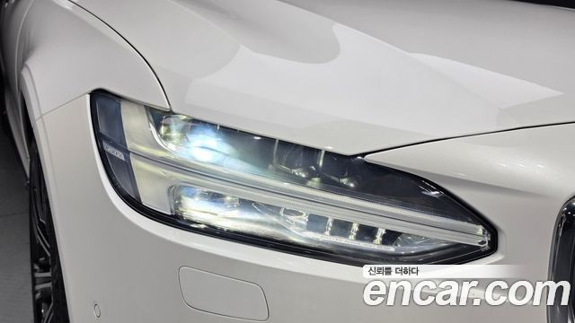 Volvo S90 2021 — photo 8