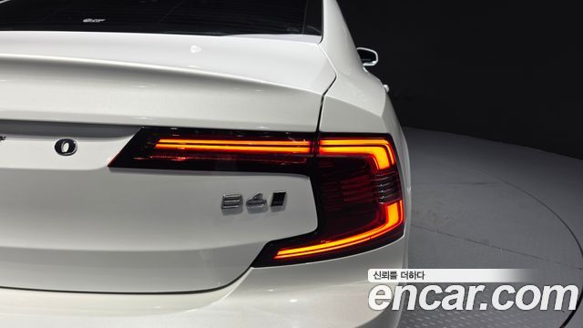 Volvo S90 2021 — photo 9