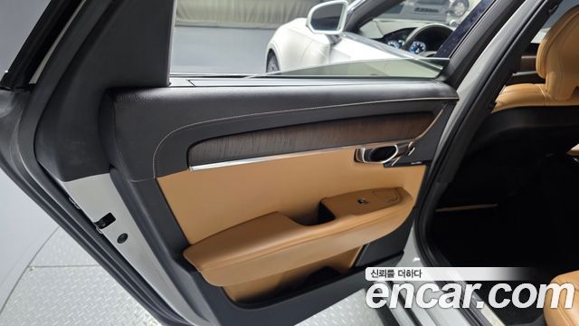 Volvo S90 2021 — photo 15