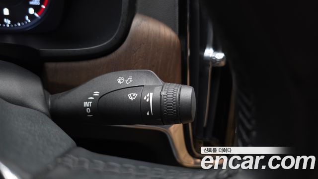 Volvo S90 2021 — photo 29