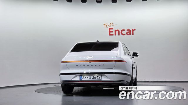 Hyundai Grandeur 2023 — photo 4