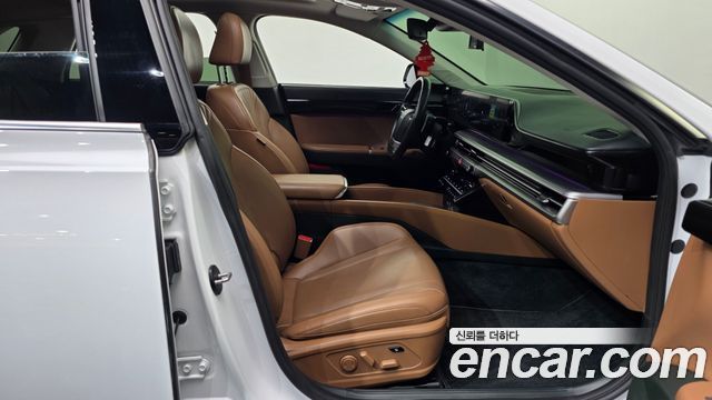 Hyundai Grandeur 2023 — photo 17
