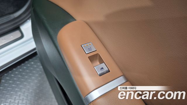 Hyundai Grandeur 2023 — photo 25